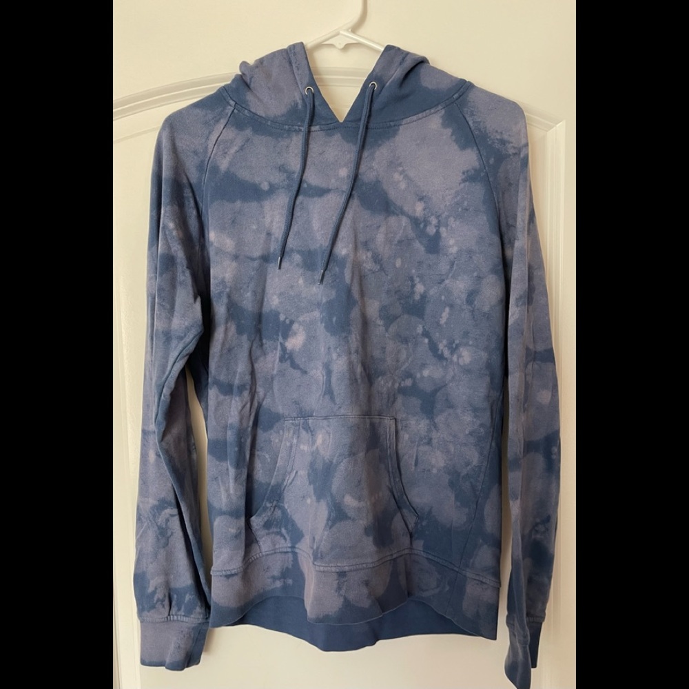 Zumiez tie dye sweatshirt. Cotton. Size large.